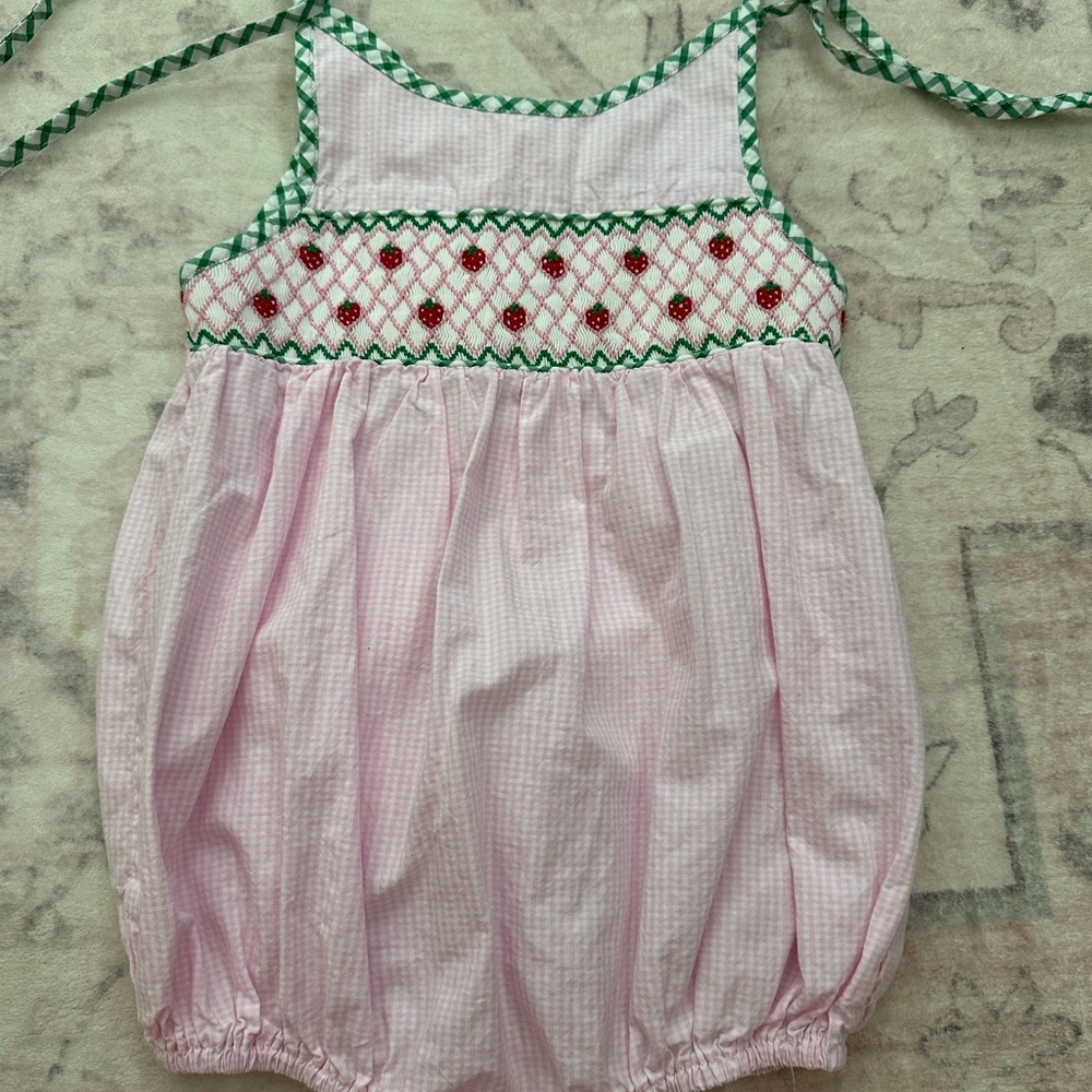 The Smocking Place smocked strawberry bubble